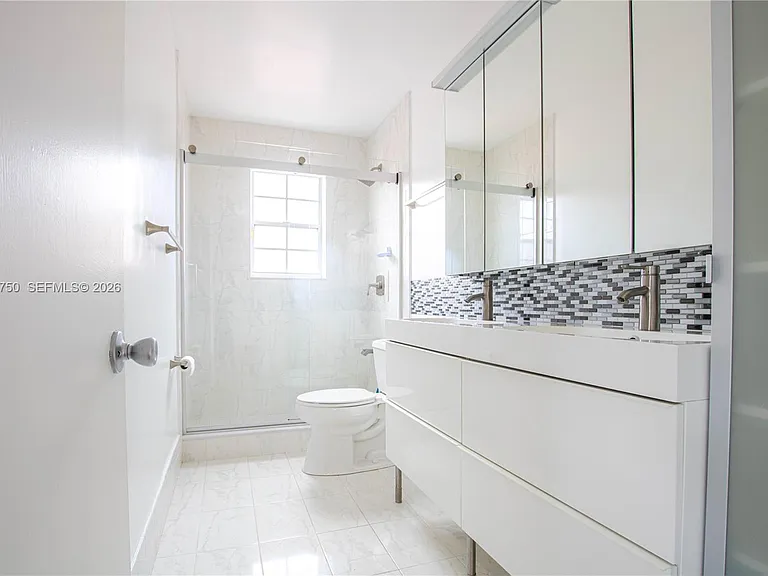 16227 SW 139th Ct — Photo 30