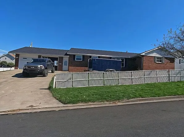 423 Pattison St, Saint Marys, PA 15857