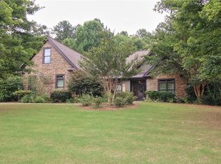1238 Fairwinds Dr, Loganville, GA 30052