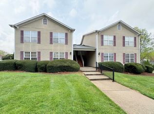 1 Meadowood Glen Way APT C, Greensboro, NC 27409