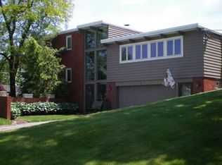 201 Oakcrest Ln, Pittsburgh, PA 15236