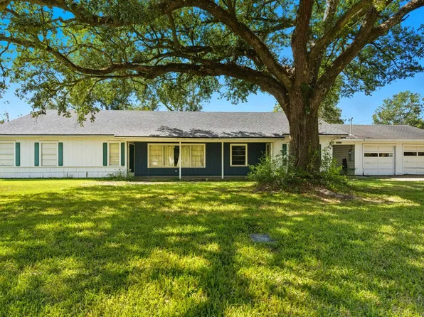 1221 Pamela St, Sulphur, LA 70663