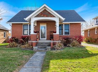 1412 6th St, Highland, IL 62249