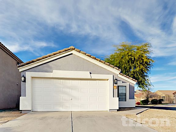 2nd image of 11122 E Arbor Ave