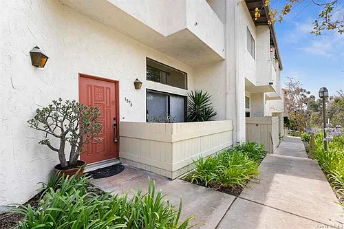 3878 La Jolla Village Dr Photo 1