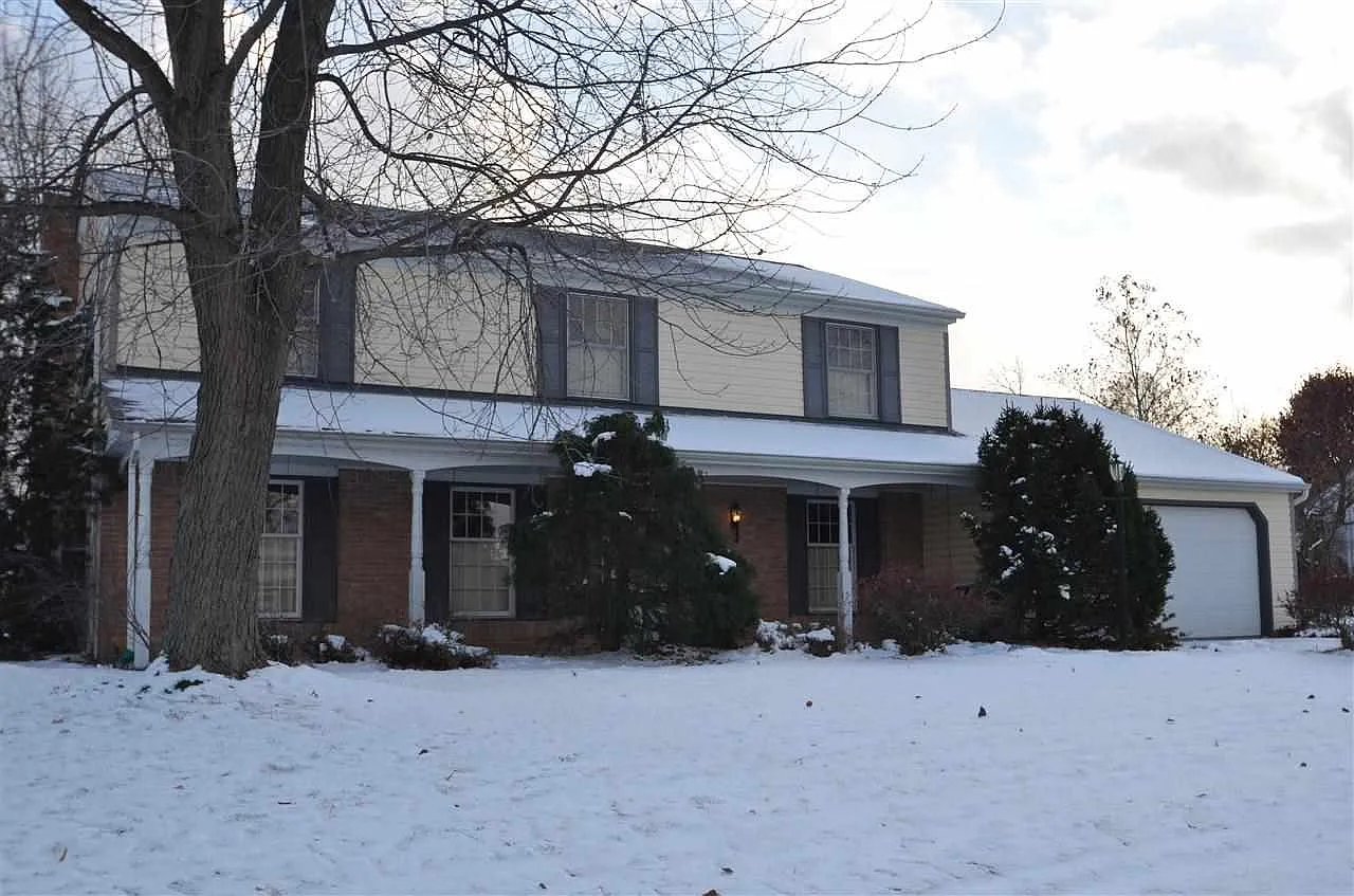 4508 Thorngate Dr photo 1
