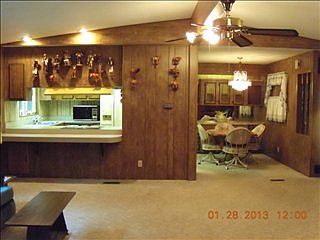 5th image of 17 Landberg Ln N