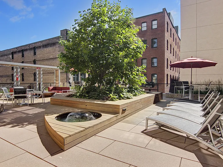 Lofts at Farmers Market Apartment Homes — Photo 19