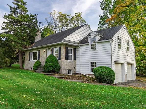 7884 Salt Springs Rd, Fayetteville, NY 13066