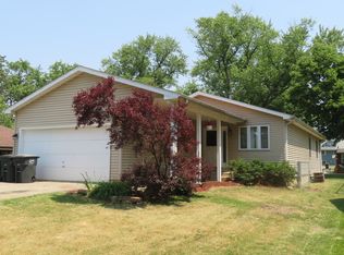 11955 256th Ave, Trevor, WI 53179