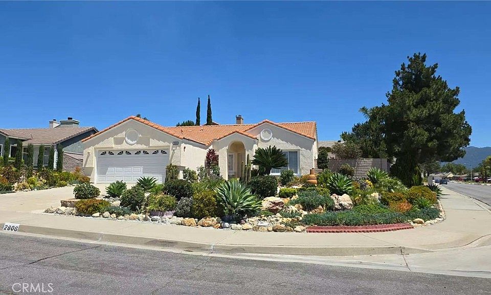 1st image of 2806 W La Morada Ave