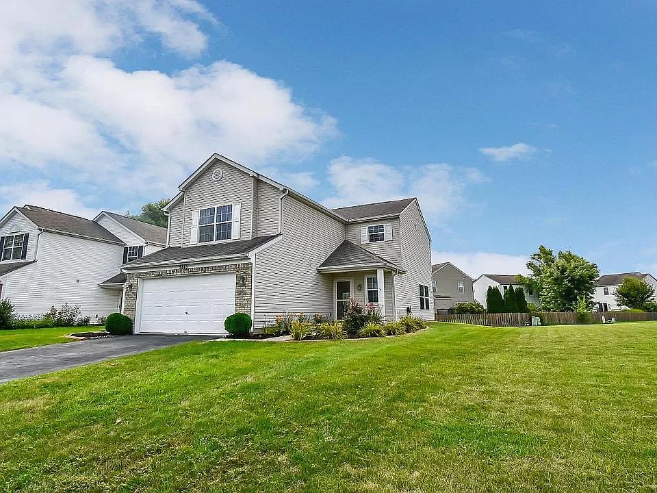 1st image of 5865 Summerlawn Dr #1