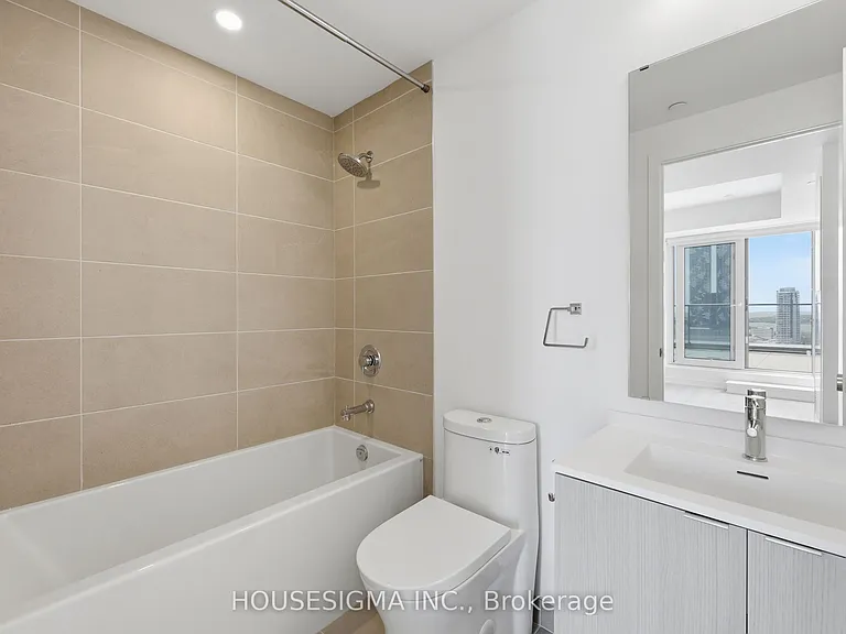 100 Queen St E #2706 — Photo 9