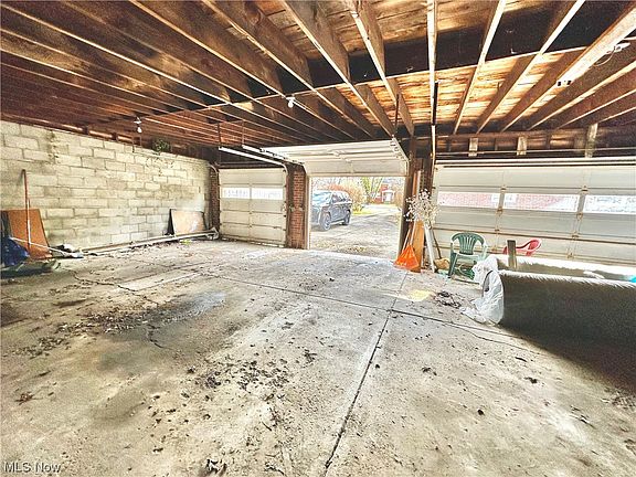 5th image of 5220 Old Oxford Ln