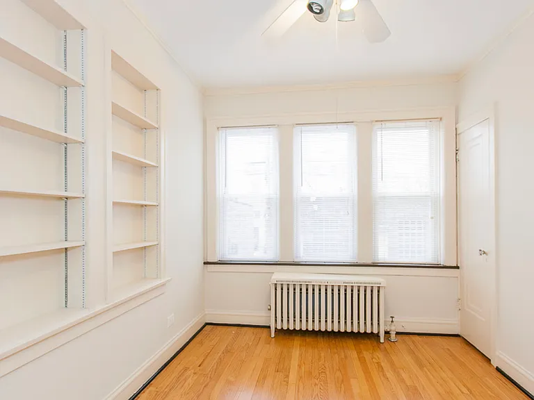 7440 N Claremont Ave #3 — Photo 16