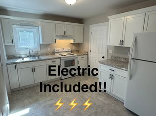 9 W Weir St #1-R, Taunton, MA 02780