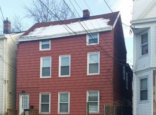 122 Maple St, Paterson, NJ 07522