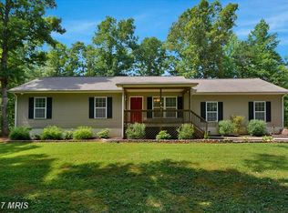 11508 Foxwood Ln, Locust Grove, VA 22508