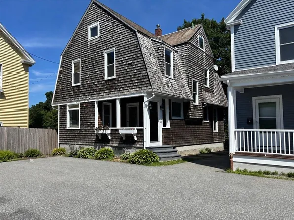 5 Ellwood Pl, Newport, RI 02840
