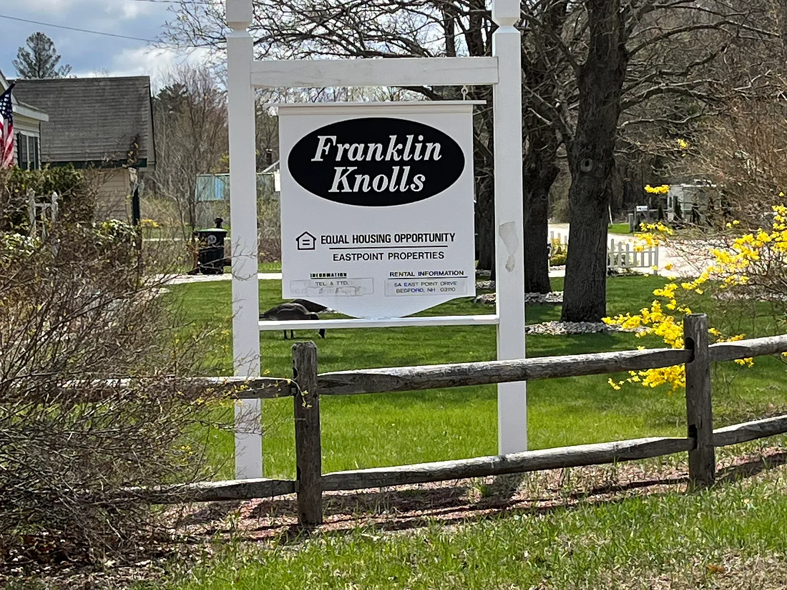 Franklin Knolls — Photo 1