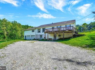 13359 Blymire Hollow Rd, Stewartstown, PA 17363