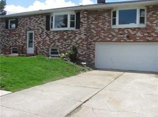 5798 Lunger Rd, Erie, PA 16510