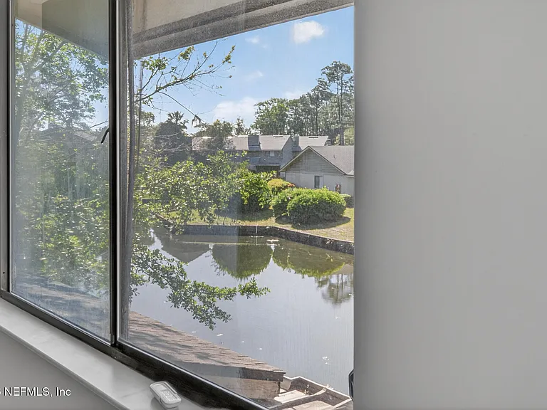 7701 Baymeadows Cir W #1052 — Photo 30