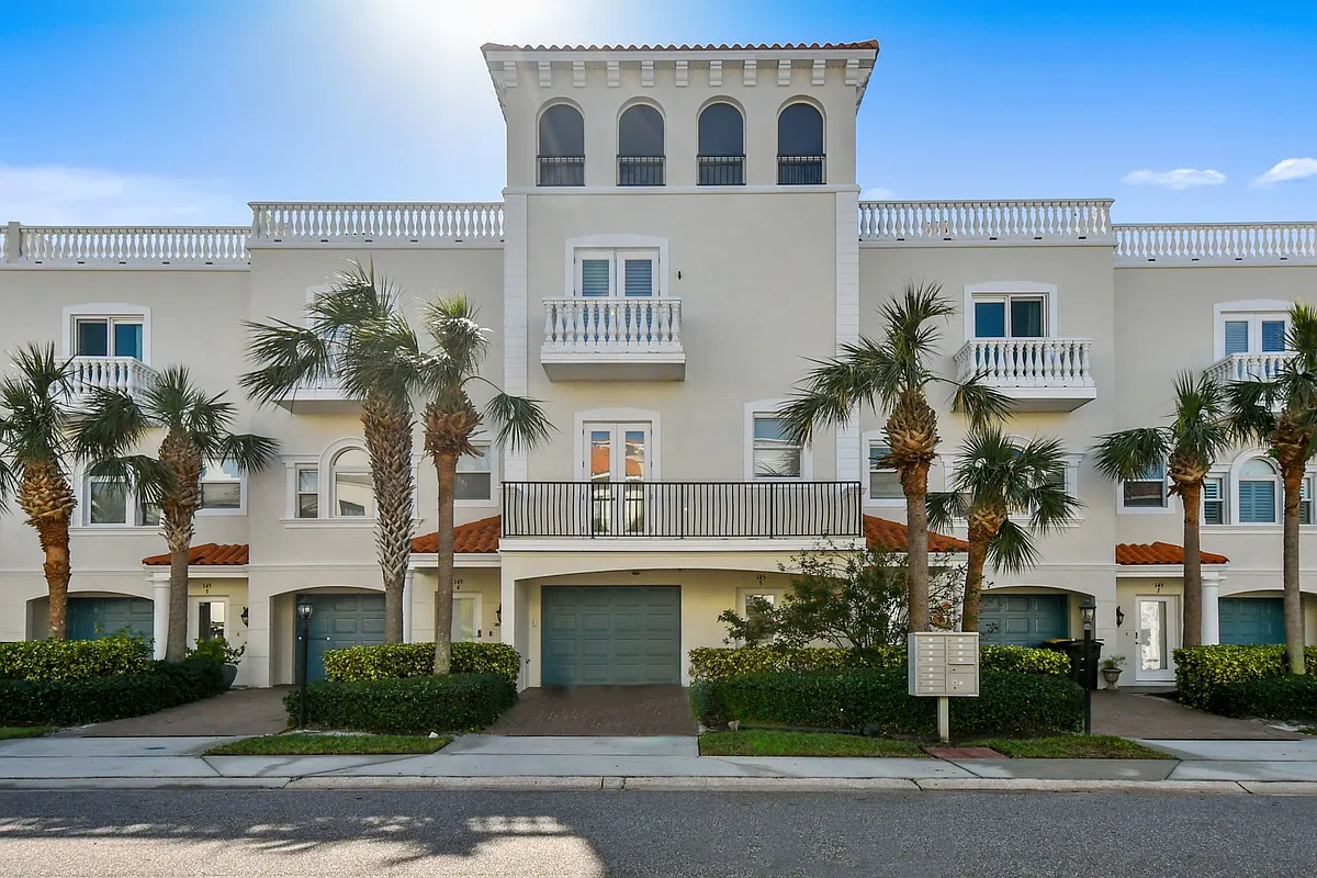 Building Photo - 145 Brightwater Dr #5