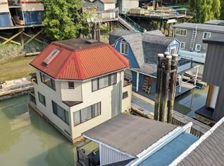 23000 Dyke Rd #10, Richmond, BC V6V2H3