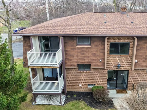 3936 Ridge Lea Rd APT D, Amherst, NY 14228