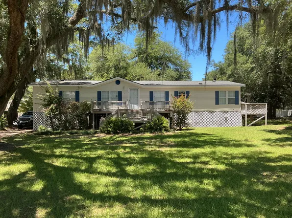 6 Vine St, Hilton Head Island, SC 29926