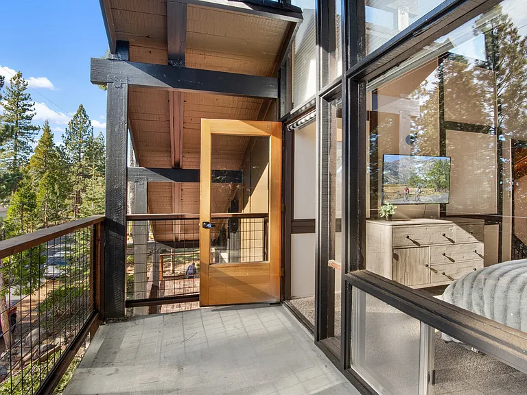 7639 Forest Glenn Dr — Photo 19
