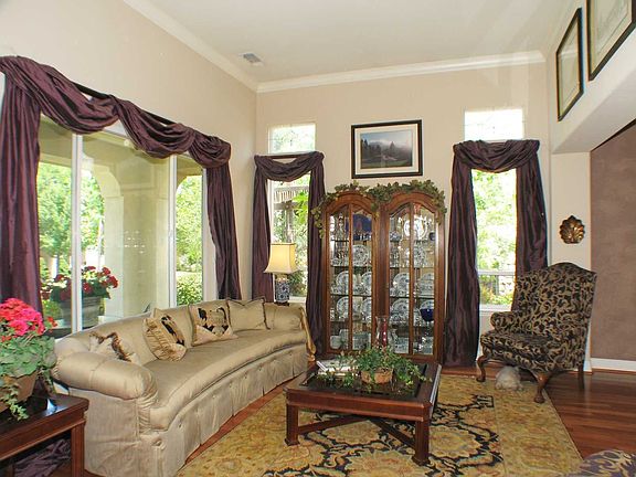 Formal living room