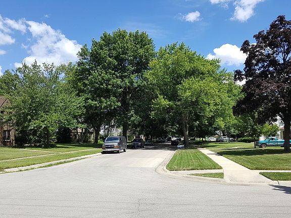 5th image of 3505 Louise St