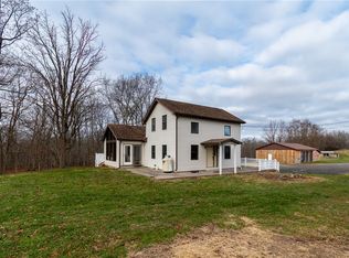 864 Gravel Rd, Seneca Falls, NY 13148