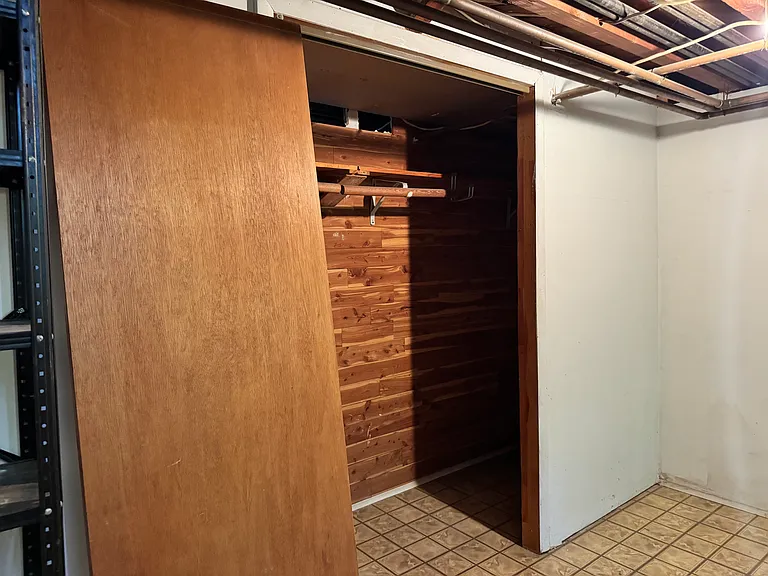 245 Fort Lee Rd — Photo 11