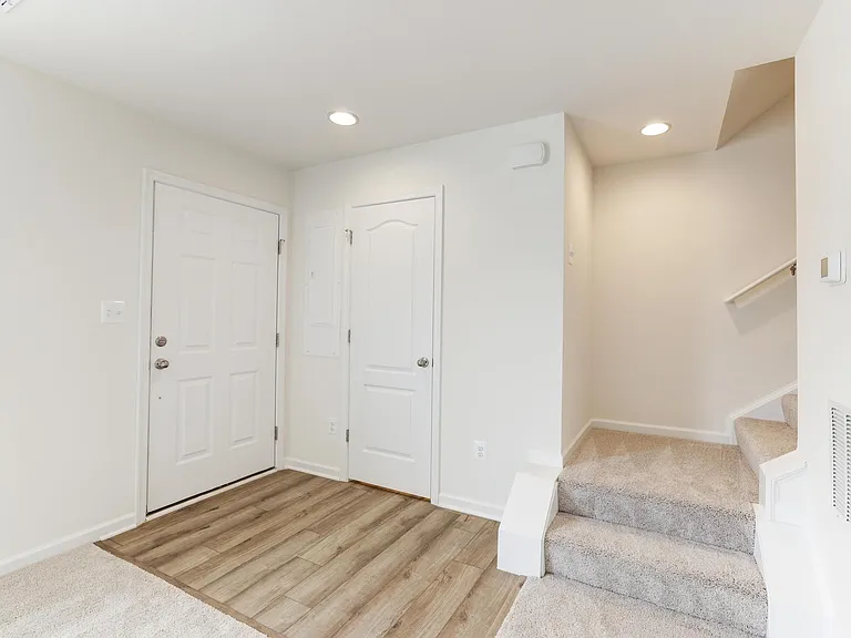 11 Orchard Green Dr — Photo 7