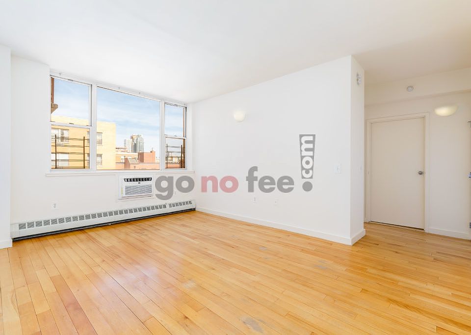 1st image of 444 Manhattan Ave APT 7C
