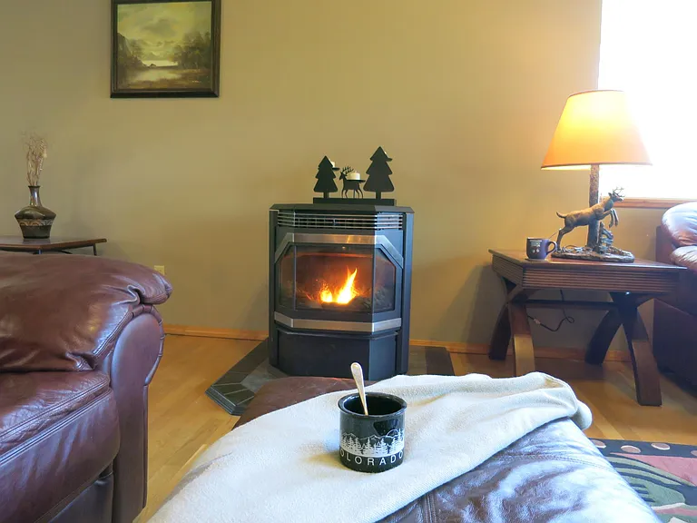 15729 Pine Lake Dr — Photo 5