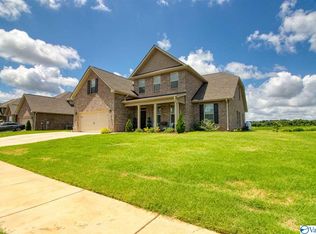 116 Colony Cove Dr, Meridianville, AL 35759