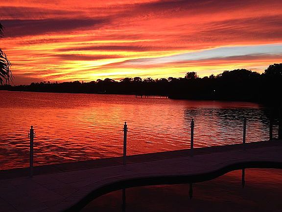 4th image of 2571 Sunrise Dr SE