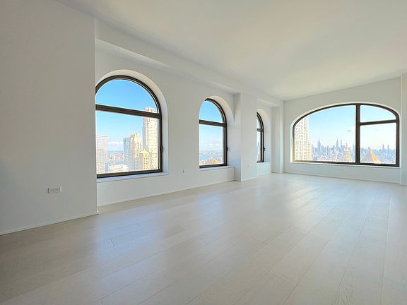2nd image of 130 William St #53A