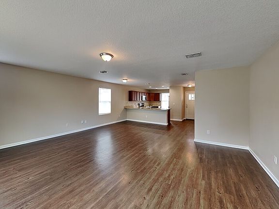 4th image of 7057 Camfield Landing Dr