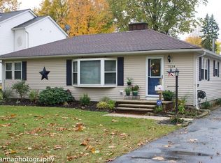 7034 Jackson St, Mentor, OH 44060