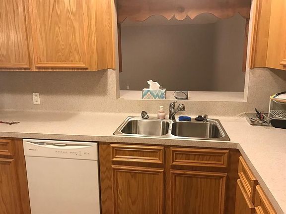 5th image of 1302 Serpentine Dr