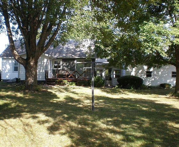 2nd image of 436 N 13th Ave