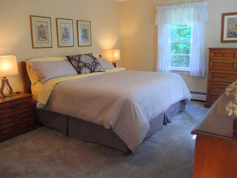 Master bedroom king