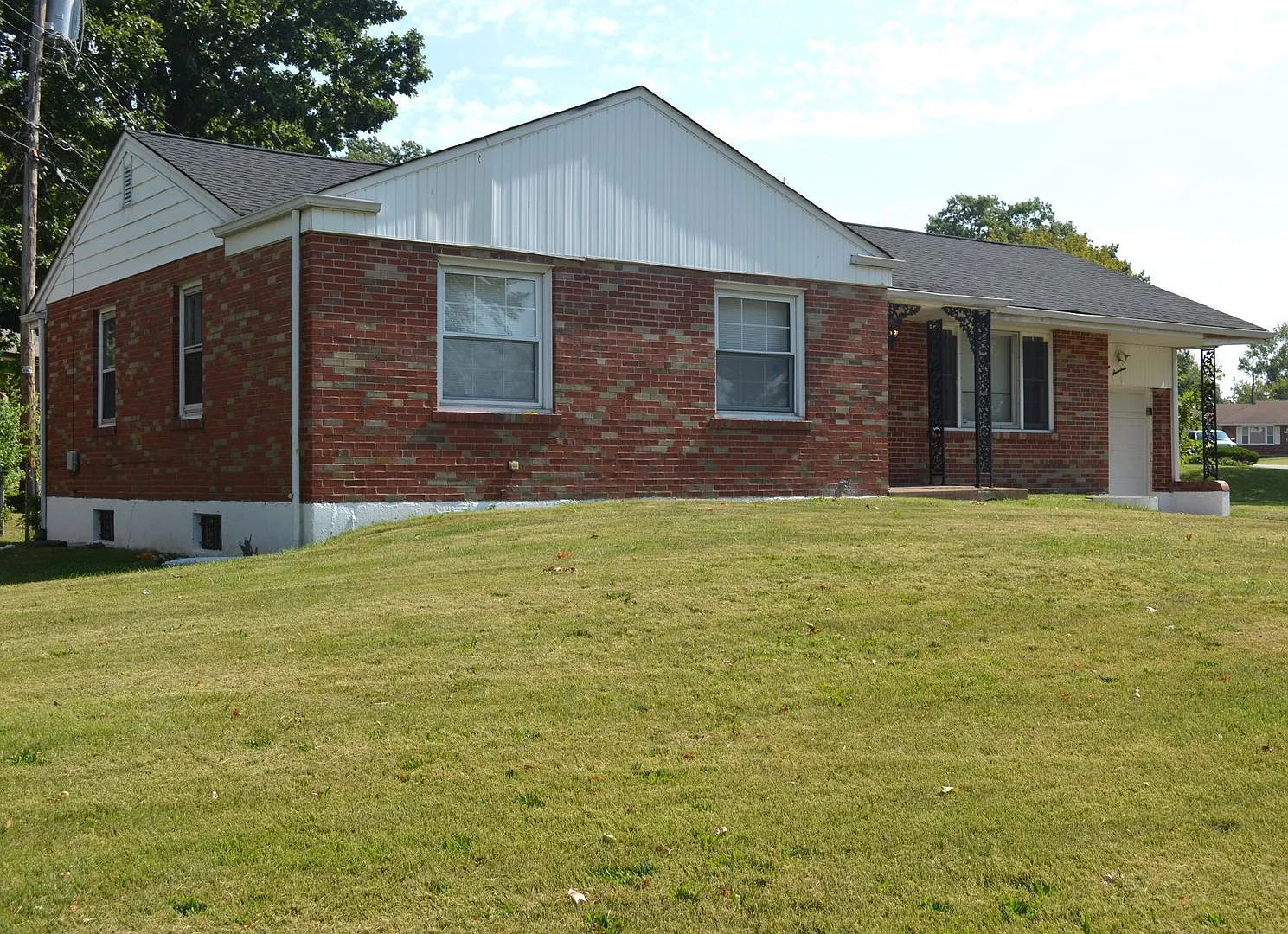 1217 Garwood Dr photo 1