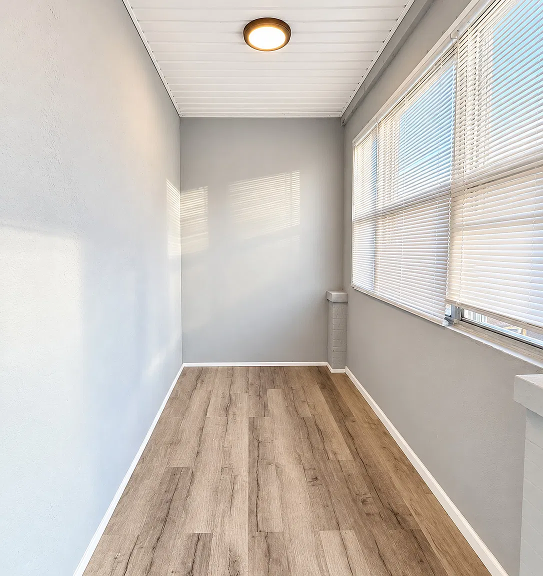 Five Bedrooms, Central A/C & Room to Enjoy the Outdoors — Photo 2