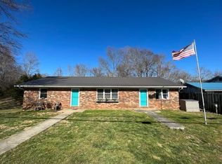 323 Monterey Hwy, Livingston, TN 38570